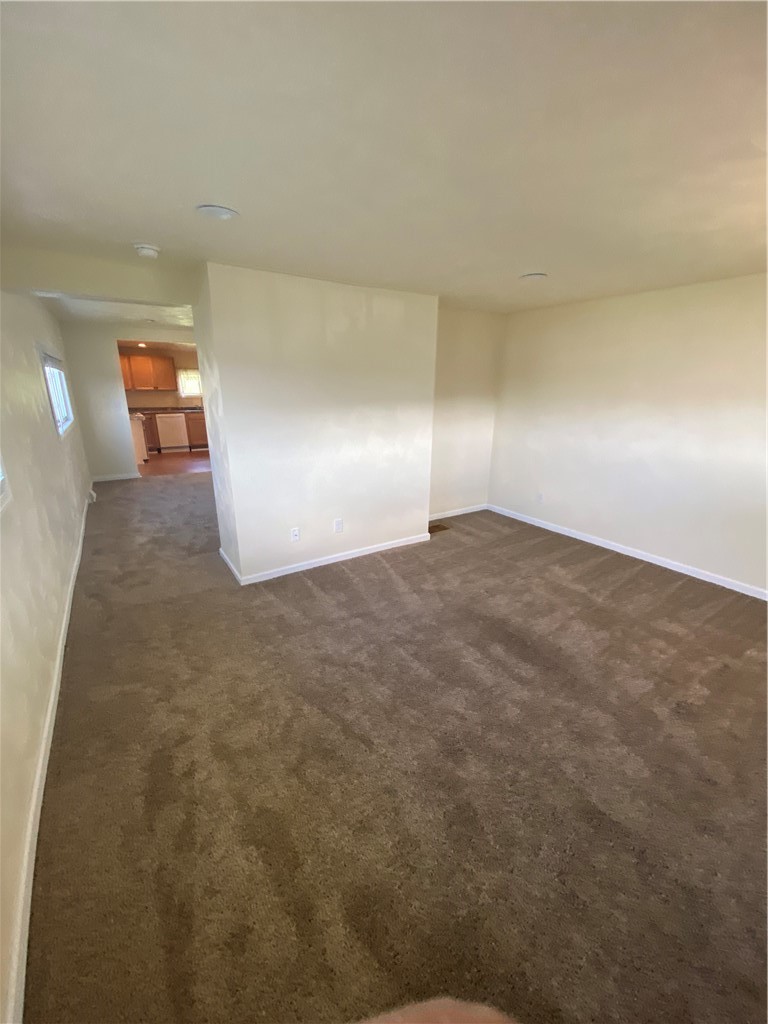 553 Steel Ave