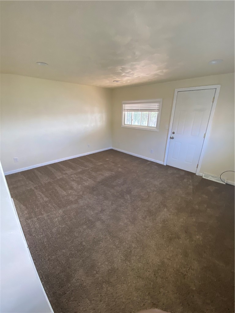 553 Steel Ave