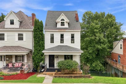 102 Martsolf Ave West View PA 15229
