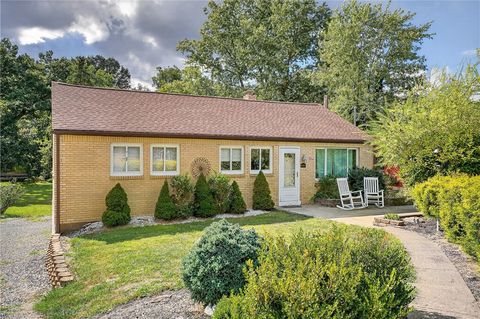 6094 Library Rd Bethel Park PA 15102