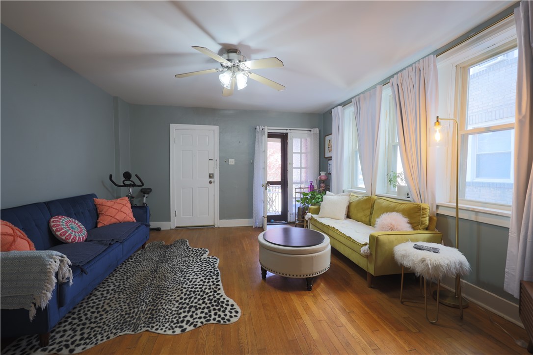 Mt. Lebanon, Pennsylvania 15228, United States, 1 Bedroom Bedrooms, ,1 BathroomBathrooms,Residential,Active,96841