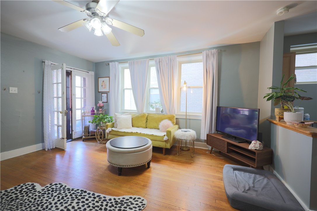 Mt. Lebanon, Pennsylvania 15228, United States, 1 Bedroom Bedrooms, ,1 BathroomBathrooms,Residential,Active,96841