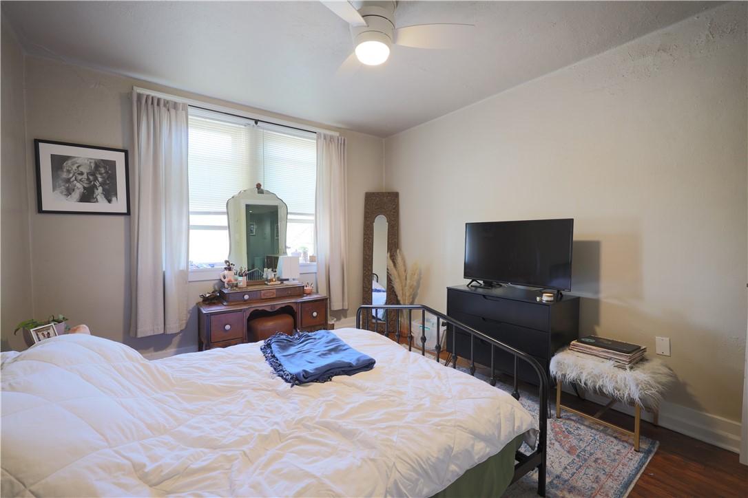 Mt. Lebanon, Pennsylvania 15228, United States, 1 Bedroom Bedrooms, ,1 BathroomBathrooms,Residential,Active,96841