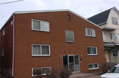 Photo of 525 Franklin St, East Pittsburgh, PA 15112 (MLS # 1736971)