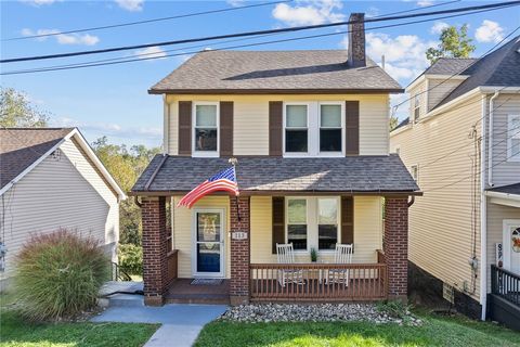 Photo of 113 Fountain St, Crafton, PA 15205 (MLS # 1726108)