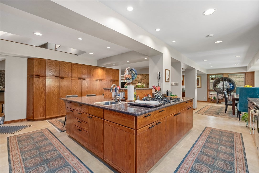 Pittsburgh, Pennsylvania, 15238, United States, 4 Bedrooms Bedrooms, ,4 BathroomsBathrooms,Residential,Active,2022130