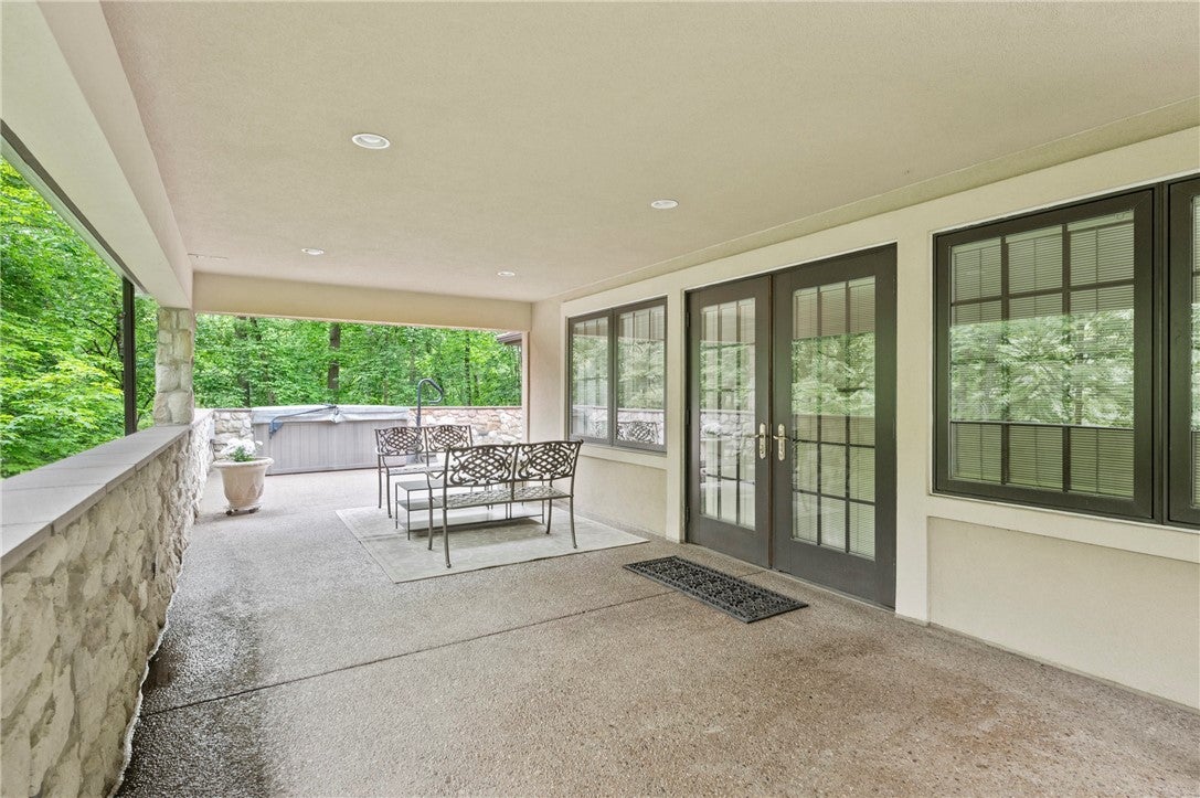 Pittsburgh, Pennsylvania, 15238, United States, 4 Bedrooms Bedrooms, ,4 BathroomsBathrooms,Residential,Active,2022130