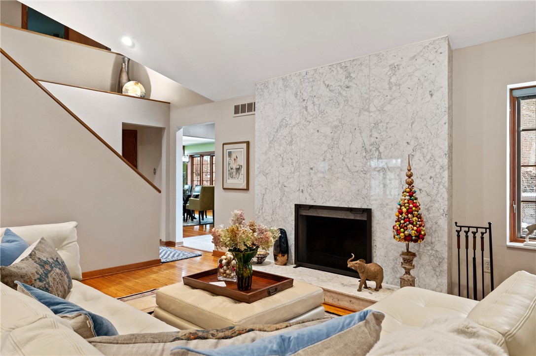 Pittsburgh, Pennsylvania, 15238, United States, 4 Bedrooms Bedrooms, ,4 BathroomsBathrooms,Residential,Active,2022130
