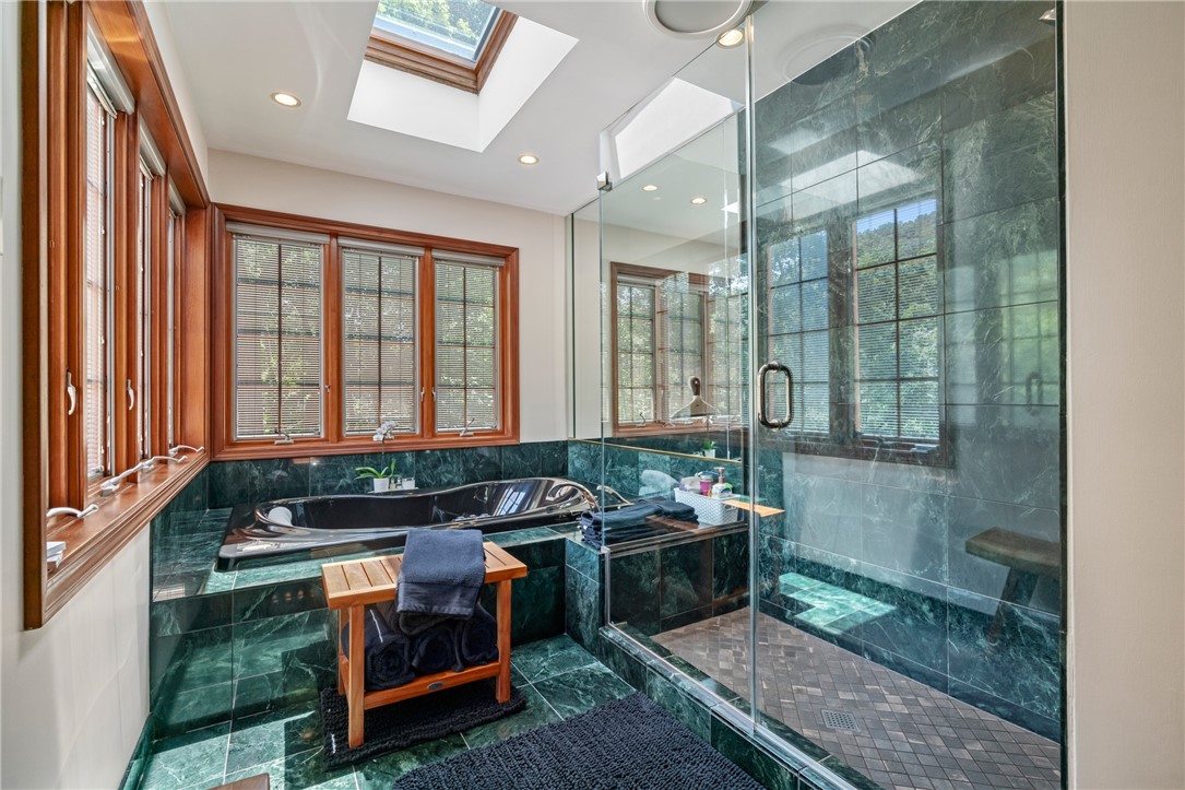 Pittsburgh, Pennsylvania, 15238, United States, 4 Bedrooms Bedrooms, ,4 BathroomsBathrooms,Residential,Active,2022130