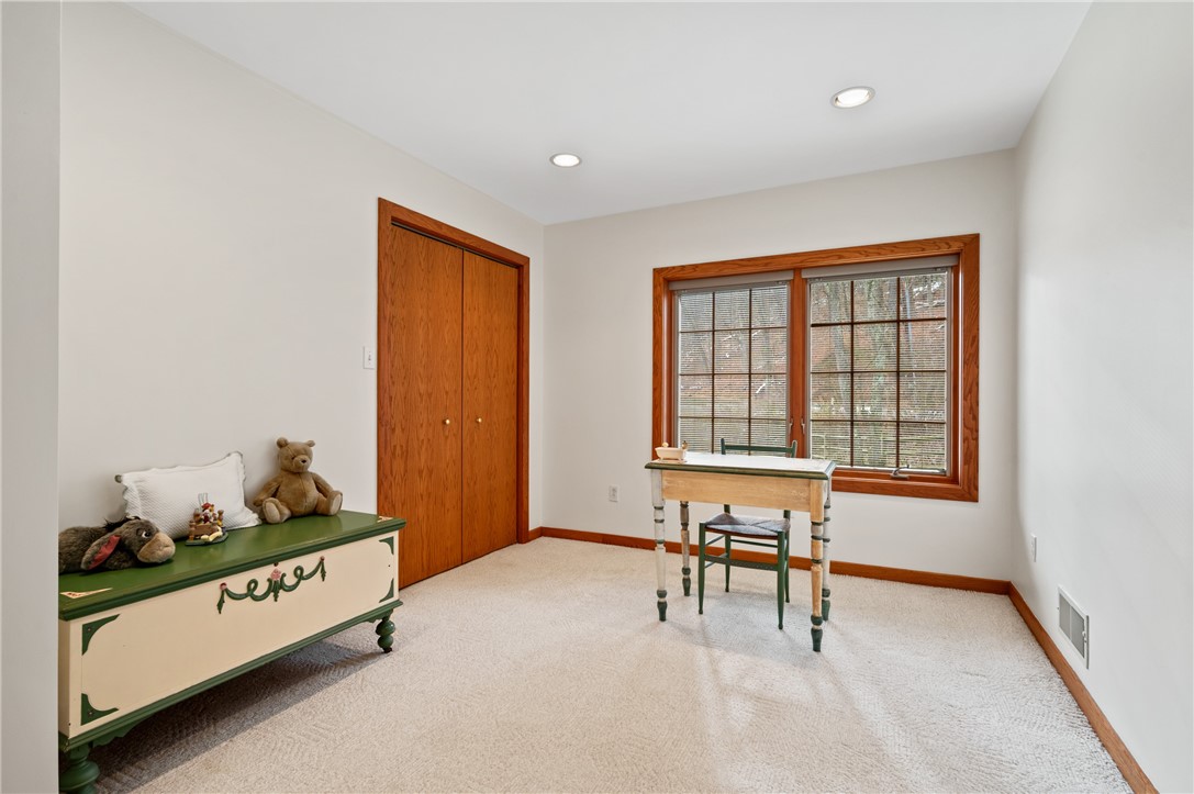 Pittsburgh, Pennsylvania, 15238, United States, 4 Bedrooms Bedrooms, ,4 BathroomsBathrooms,Residential,Active,2022130