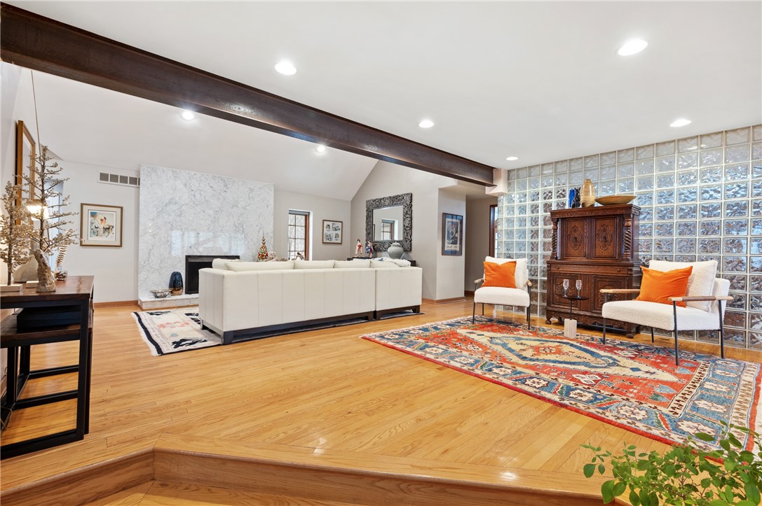 Pittsburgh, Pennsylvania, 15238, United States, 4 Bedrooms Bedrooms, ,4 BathroomsBathrooms,Residential,Active,2022130