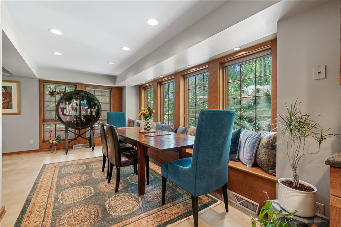 Pittsburgh, Pennsylvania, 15238, United States, 4 Bedrooms Bedrooms, ,4 BathroomsBathrooms,Residential,Active,2022130
