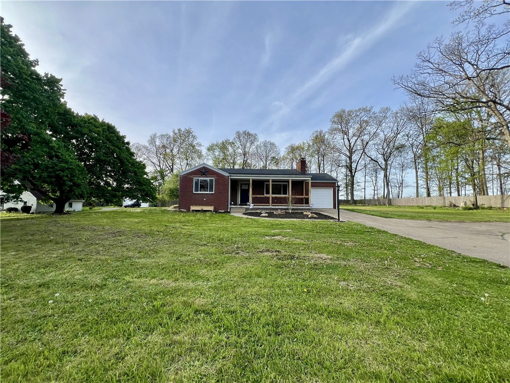 1057 Winfield Rd