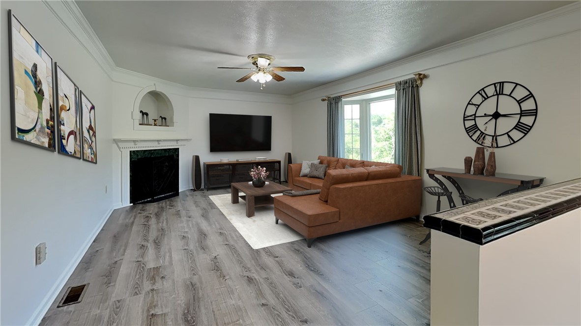 Shaler, Pennsylvania 15209, United States, 4 Bedrooms Bedrooms, ,3 BathroomsBathrooms,Residential,Active,150634