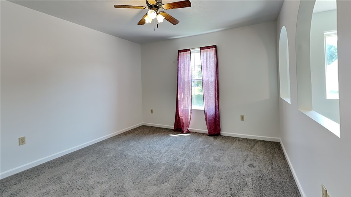 Shaler, Pennsylvania 15209, United States, 4 Bedrooms Bedrooms, ,3 BathroomsBathrooms,Residential,Active,150634