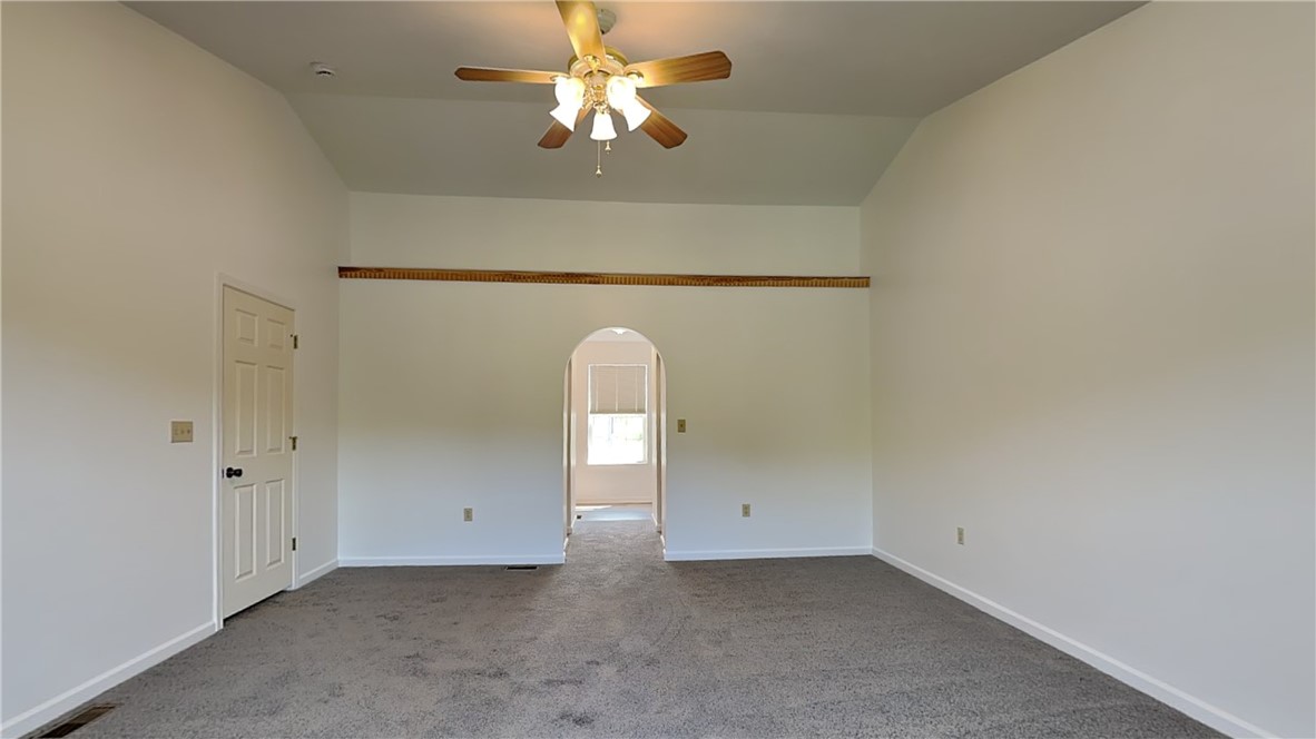 Shaler, Pennsylvania 15209, United States, 4 Bedrooms Bedrooms, ,3 BathroomsBathrooms,Residential,Active,150634