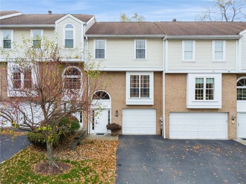 Photo of 305 Glenwood Dr, Monroeville, PA 15146 (MLS # 1727373)