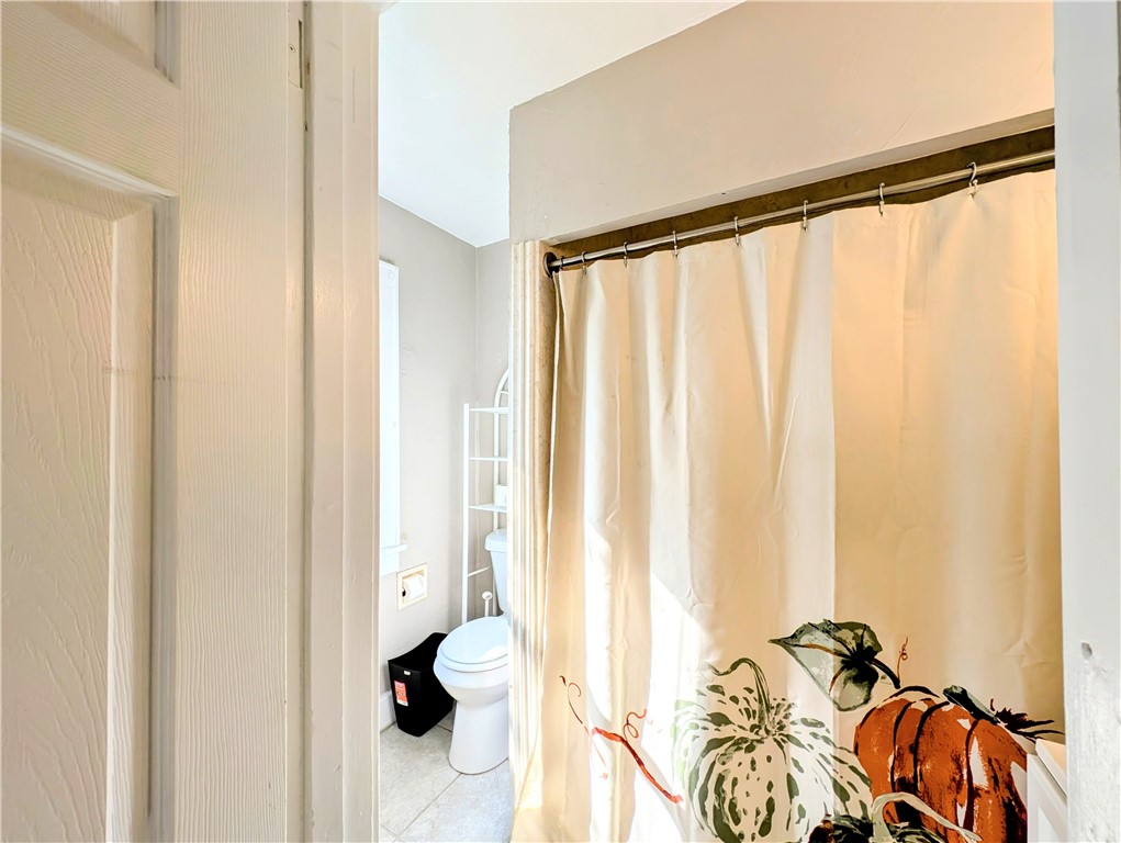 Jeannette, Pennsylvania 15644, United States, 3 Bedrooms Bedrooms, ,1 BathroomBathrooms,Residential,Active,164031