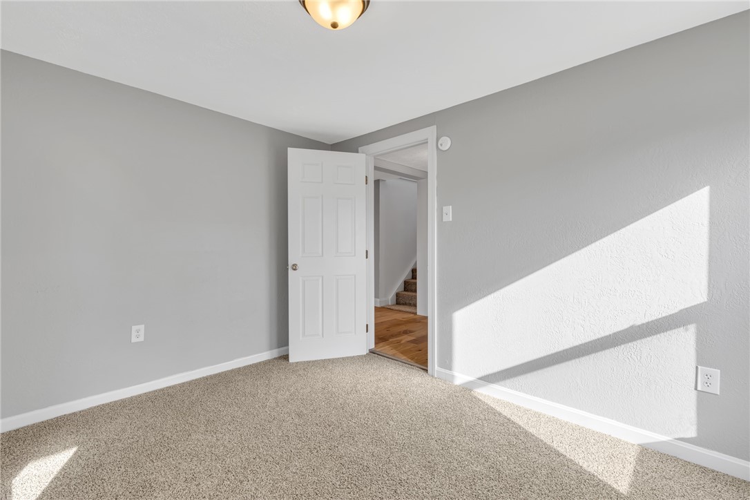 Chippewa Twp, Pennsylvania 15010, United States, 4 Bedrooms Bedrooms, ,3 BathroomsBathrooms,Residential,Contingent,9506