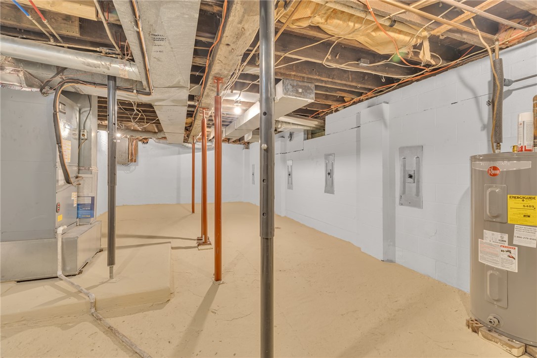 Chippewa Twp, Pennsylvania 15010, United States, 4 Bedrooms Bedrooms, ,3 BathroomsBathrooms,Residential,Contingent,9506