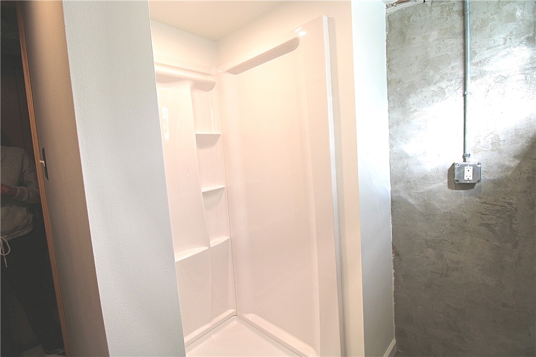 338 Giffin Ave Ave, Canonsburg, Pennsylvania image 25