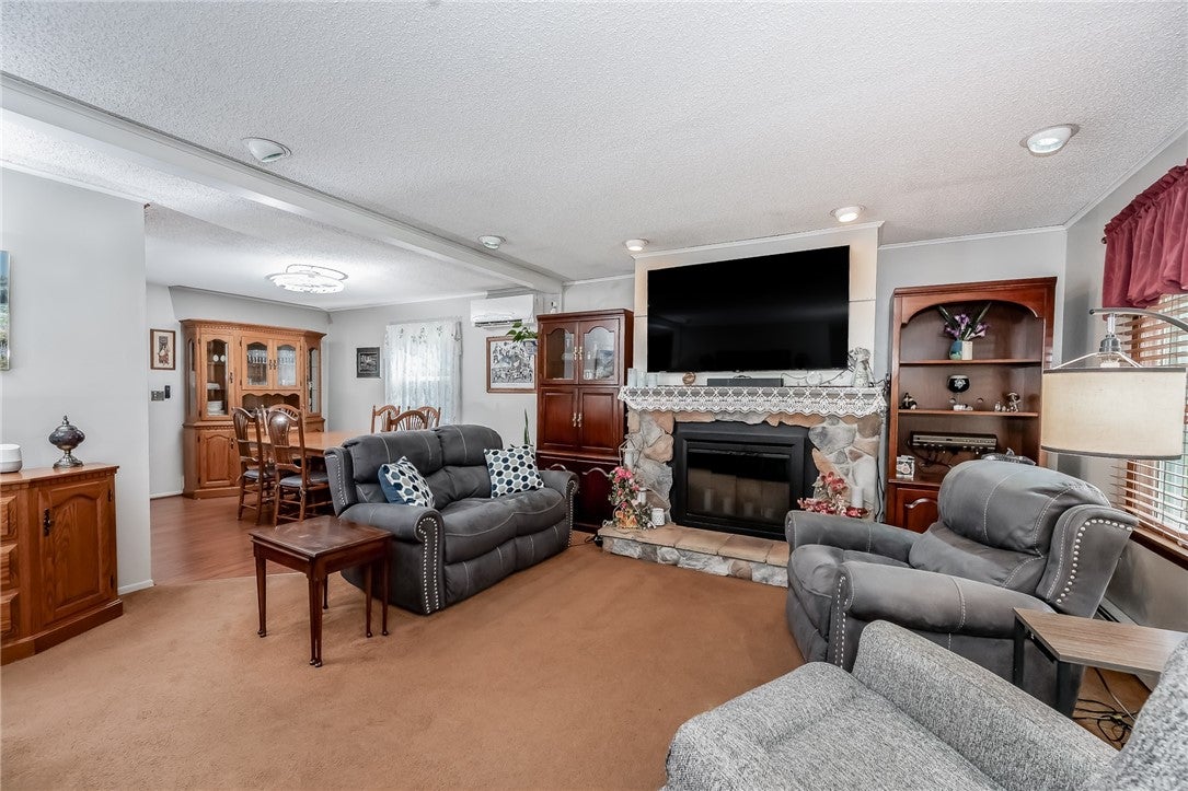 677 Long Rd