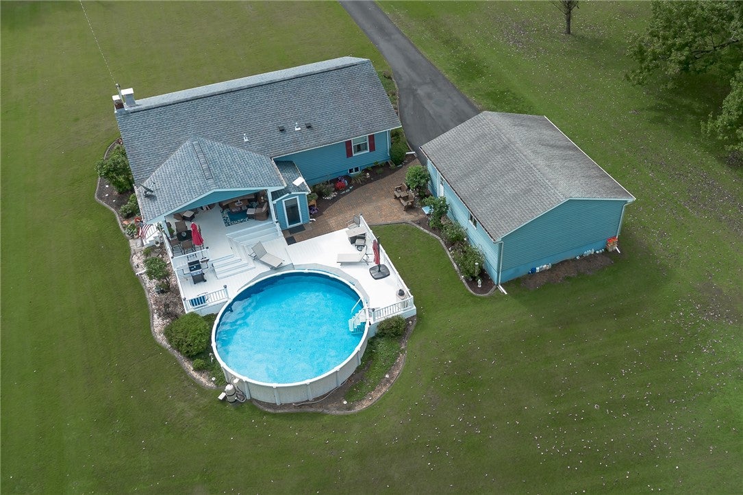 677 Long Rd