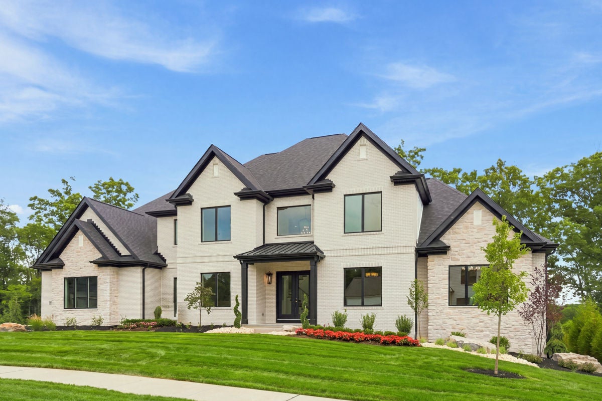 2020 Mallard Lane