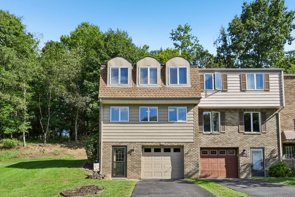 327 JOAN OF ARC CT, CLAIRTON, PA 15025 - Image 0e8d8353bda2e493cc80f1c6a1bfa47e/1368781545