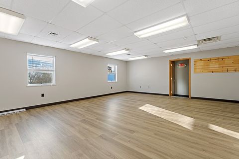 Office in Somerset Twp PA 892 Stoystown Rd Rd 8.jpg