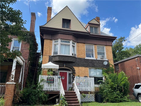 Photo for 419 Whitney Avenue