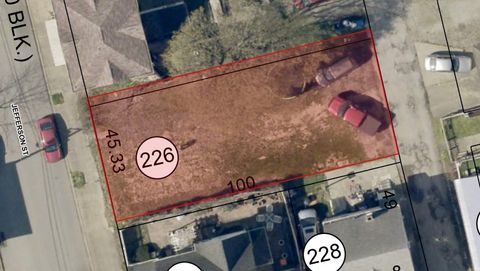 Photo of 1608 Jefferson St, Latrobe, PA 15650 (MLS # 1731922)