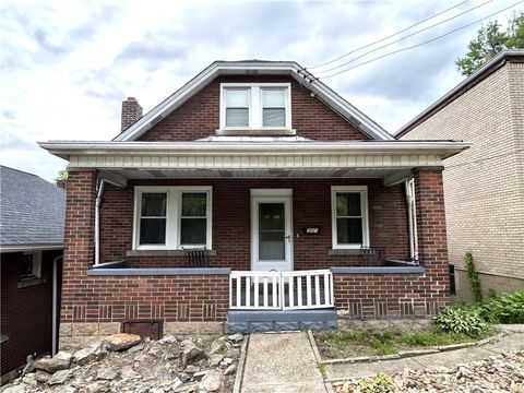 Photo of 305 Marion Ave, Pittsburgh, PA 15221 (MLS # 1740451)