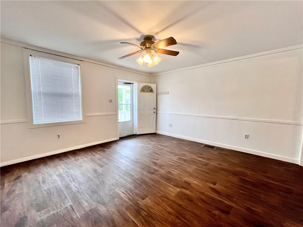 Beaver Falls, Pennsylvania 15010, United States, 2 Bedrooms Bedrooms, ,1 BathroomBathrooms,Residential,Active,148028