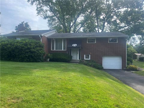 Photo for 183 Bear Creek Rd