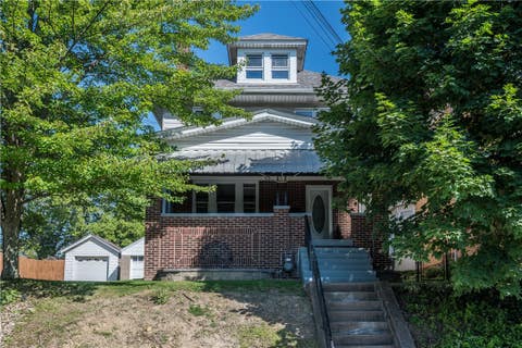 Photo of 2716 Castlegate Ave, Pittsburgh, PA 15226 (MLS # 1760906)