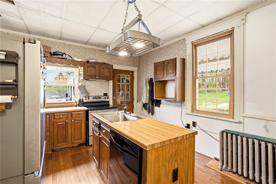 1102 Frankstown Road