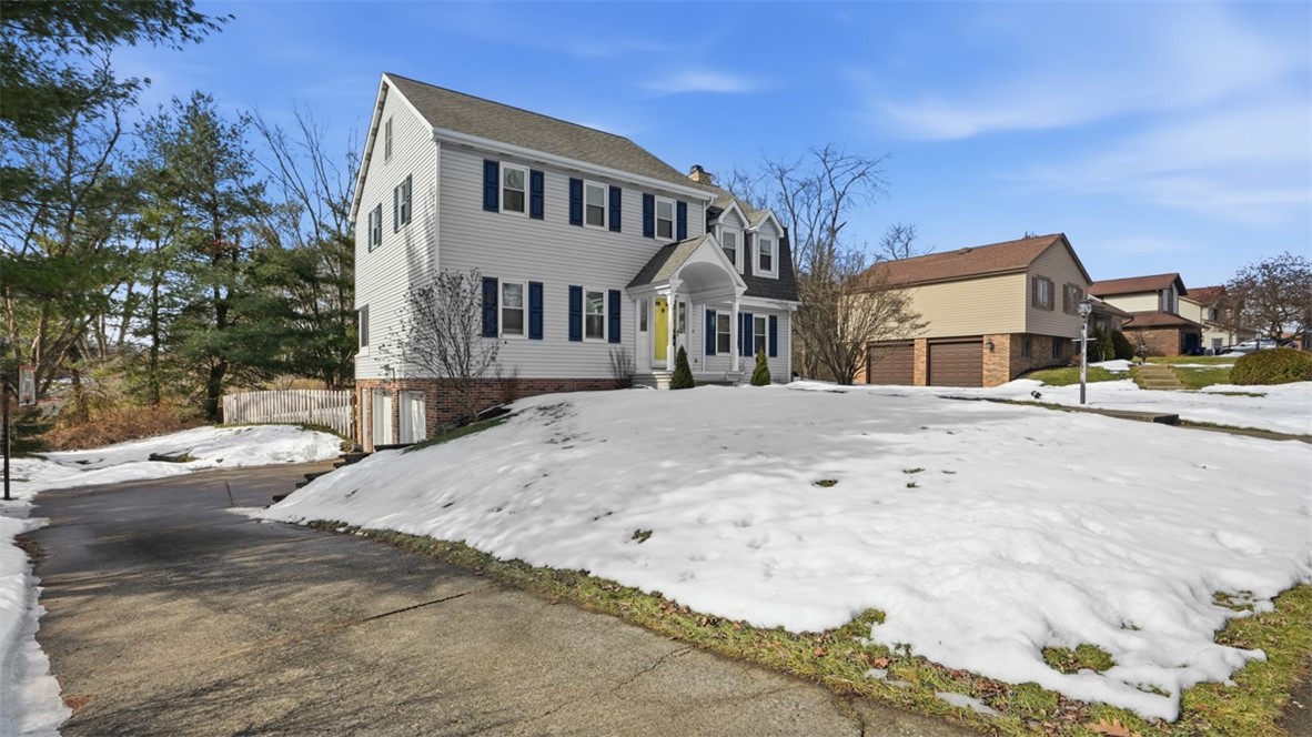 201 Hunting Ridge Trail