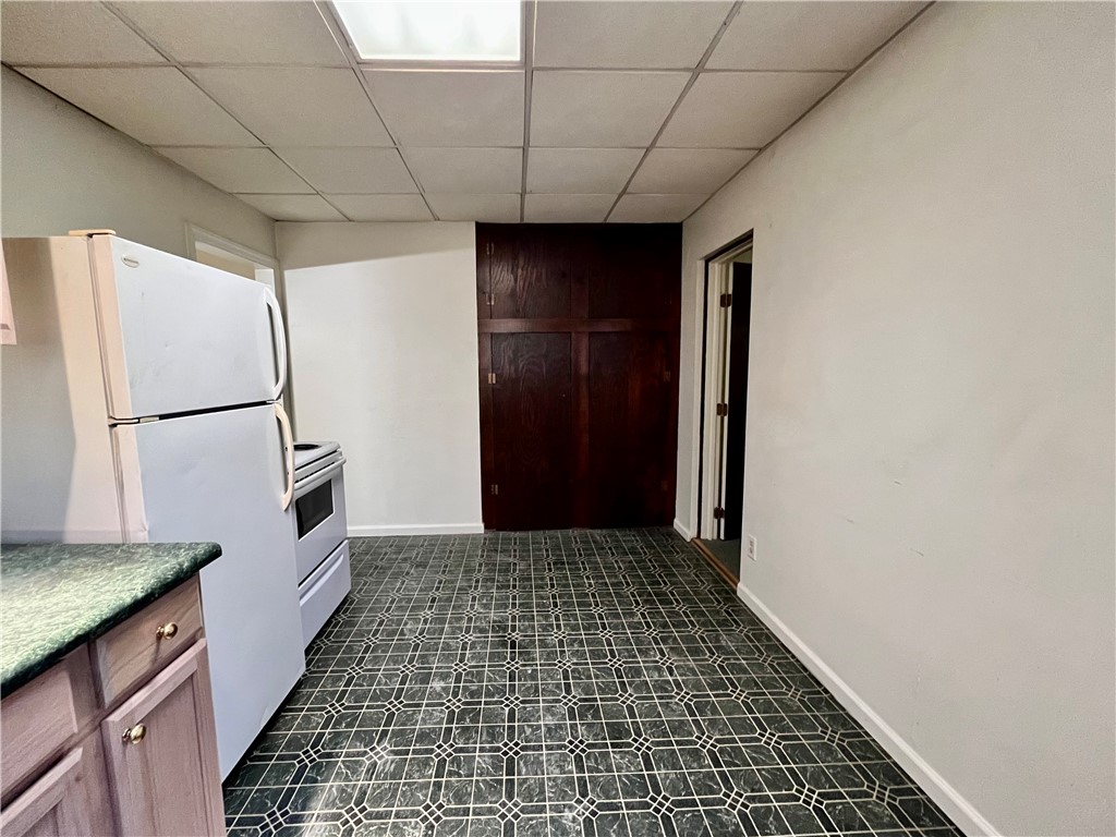 Beaver Falls, Pennsylvania 15010, United States, 1 Bedroom Bedrooms, ,1 BathroomBathrooms,Residential,Active,98524