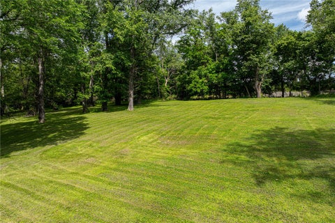 Photo of 60 Woodrow Dr, Hickory, PA 15340 (MLS # 1762477)