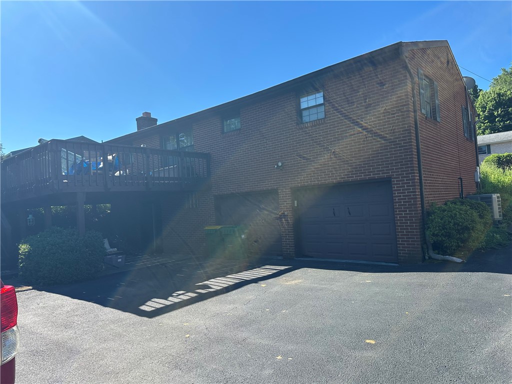 141 Hampton Ct