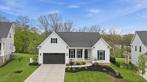 333 Crest Ln Adams Twp PA 16046