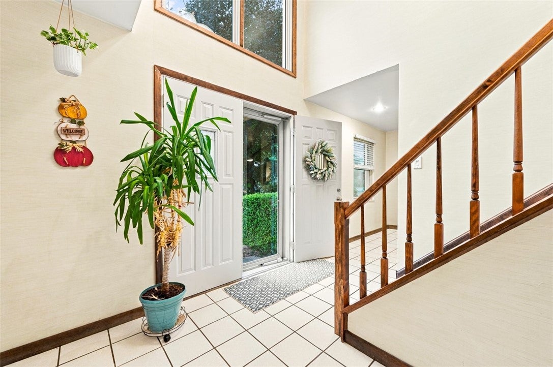 103 Volpe Dr