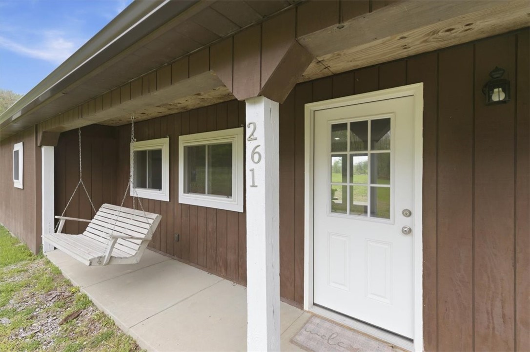 261 Hilltop Acres