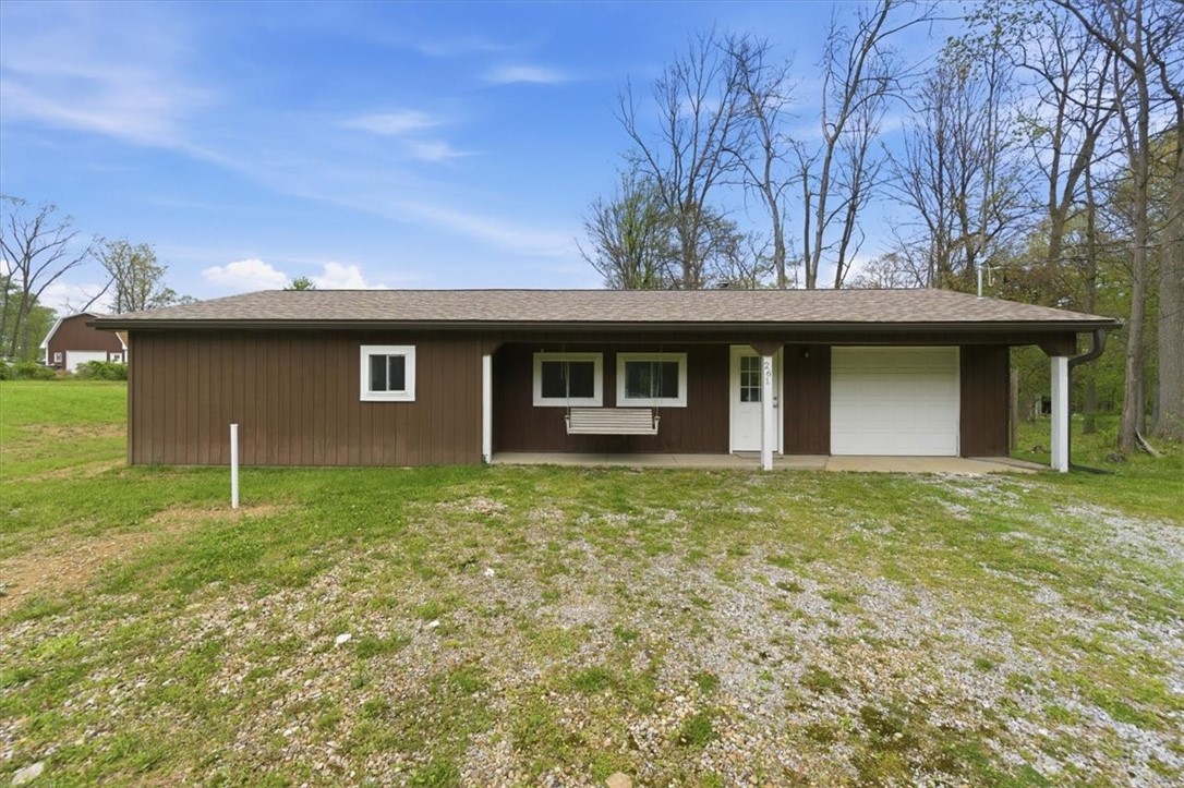 261 Hilltop Acres