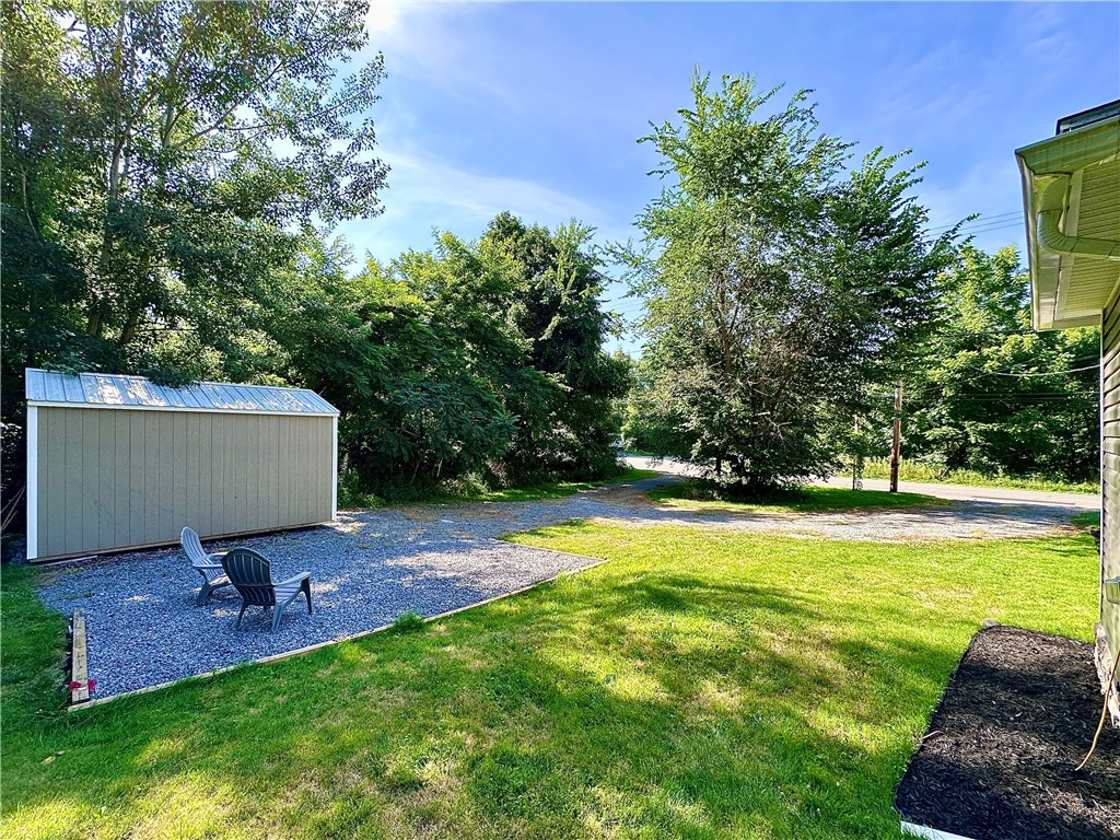 Union Twp, Pennsylvania 16101, United States, 2 Bedrooms Bedrooms, ,1 BathroomBathrooms,Residential,Contingent,180096