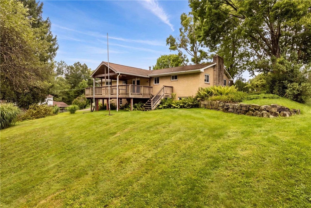 106 Oak Hill Dr