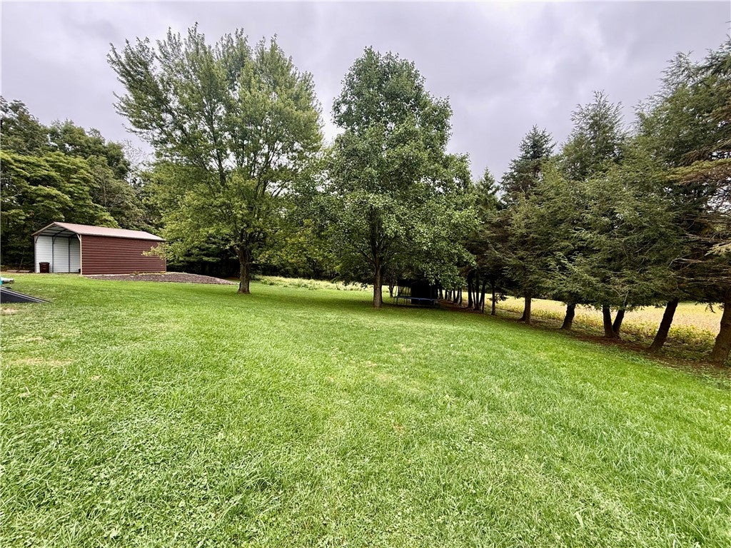 734 Bruin Rd