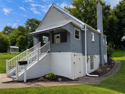 Homes For Sale - 1372 Washington Blvd Blvd<br/> McKeesport, PA 15133