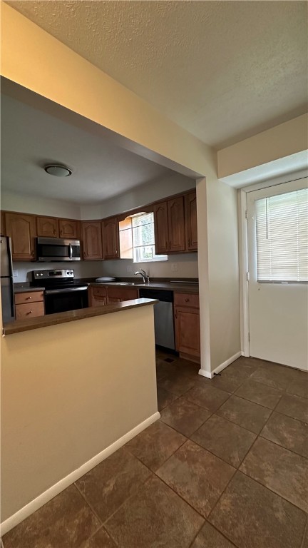 Bethel Park, Pennsylvania 15102, United States, 3 Bedrooms Bedrooms, ,2 BathroomsBathrooms,Residential,Active,248444